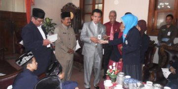 PELEPASAN KONTINGEN MTQ PELAJAR