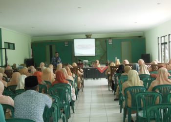 SOSIALISASI KESEHATAN (CARA MENCEGAH PENYAKIT JANTUNG DAN STROKE)