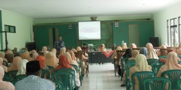 SOSIALISASI KESEHATAN (CARA MENCEGAH PENYAKIT JANTUNG DAN STROKE)