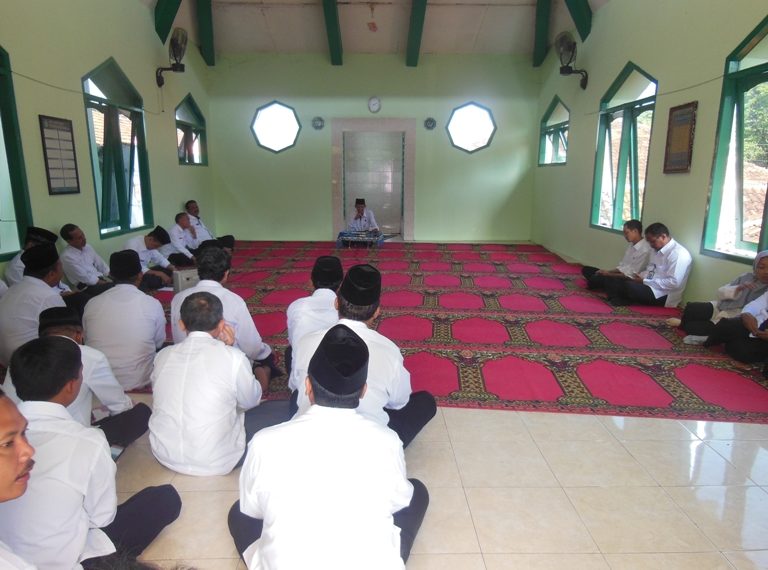 TELADANI SIFAT-SIFAT RASUL
