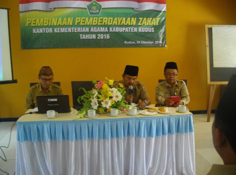 PEMBINAAN PEMBERDAYAAN ZAKAT