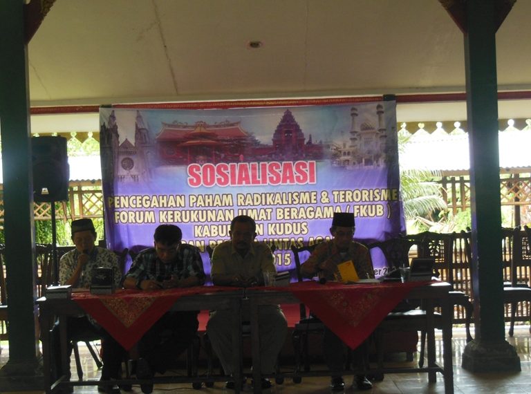 WASPADAI TERORIS MELALUI CIRI CIRINYA