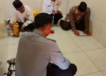 Tim Bimas Islam Kemenag Kudus, Lakukan Pengukuran dan Sertifikasi Arah Kiblat