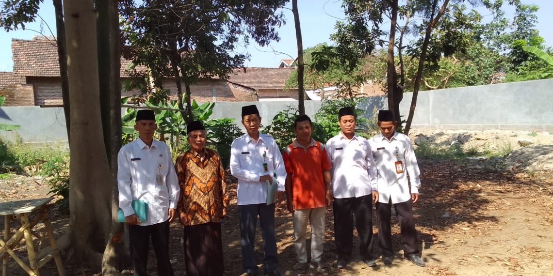 Kunjungan Verifikasi Tanah Wakaf Masjid Darussalam dan Masjid An Nuur