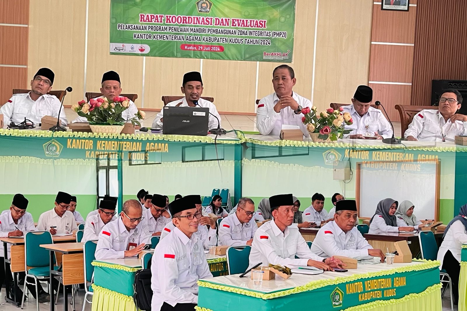 Rakor dan Evaluasi Pelaksanaan Program PMPZI