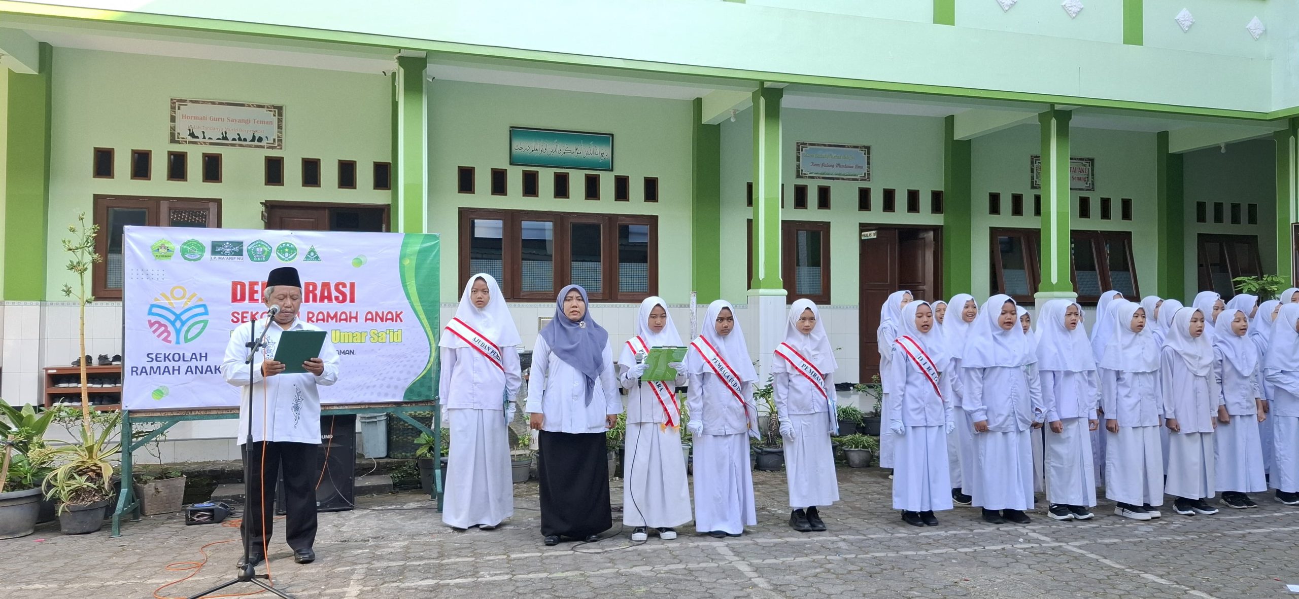 MTs NU Raden Umar Sa’id Pecah Rekor Sebagai Madrasah Pertama di Kabupaten Kudus yang Deklarasi Terbuka Sebagai Sekolah Ramah Anak