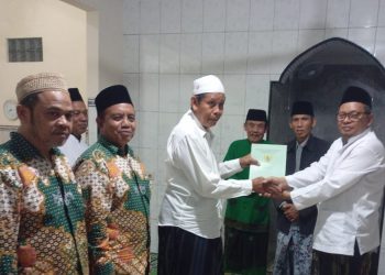 Pelaksanaan Ikrar Wakaf TPQ Uswatun Hasanah dan Majlis Ta’lim PR NU Pasuruhan Kidul
