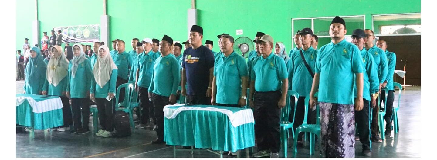 Pembukaan Turnamen Futsal Antar Pondok Pesantren Se-Kabupaten Kudus dalam Rangka Memperingati Hari Santri Nasional