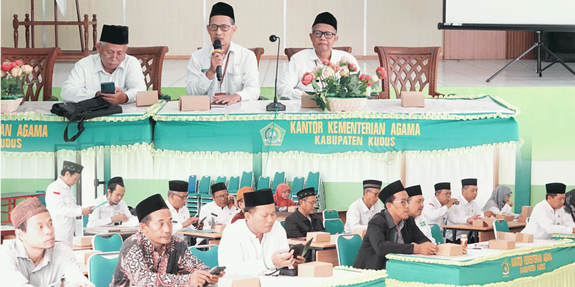 Rapat Ujian Akhir Madrasah Diniyah Takmiliyah (MDT)