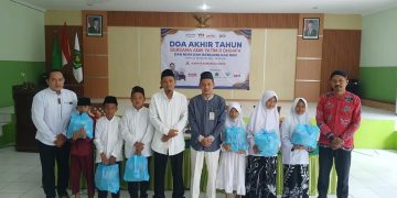 Doa Akhir Tahun Bersama Yatim dan Dhuafa