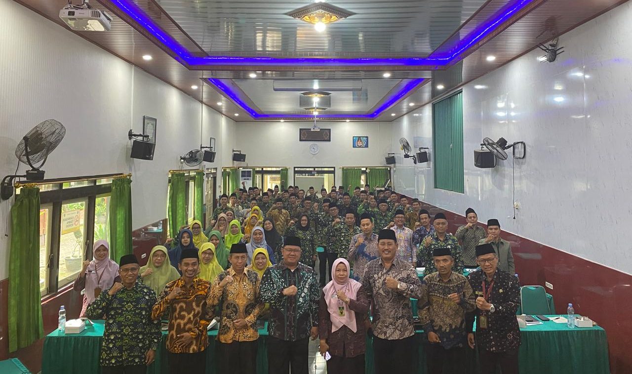 Pembinaan Kepala MTs se-Kabupaten Kudus oleh Kakanwil Kemenag Prov. Jateng