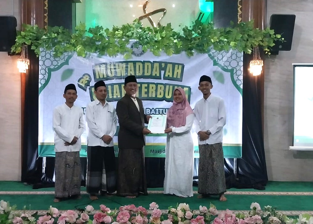 Sampaikan Apresiasi, Kakankemenag Kudus Hadiri Acara Muwaddaah dan Ujian Terbuka Ponpes Baitul Mukminin Kudus